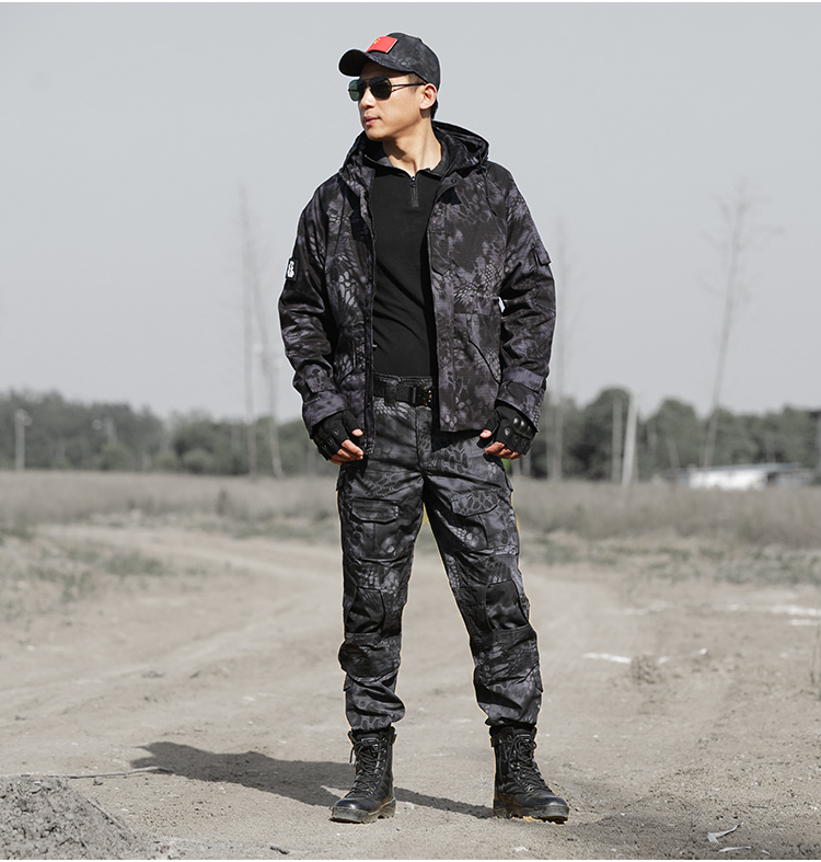 冬季荒漠蟒紋迷彩服軍裝套裝男戶(hù)外特種兵作訓服加絨防風(fēng)戰術(shù)外套(圖15)